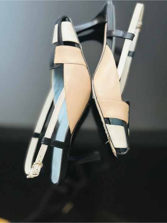 Frances Valentine Shoes - Frances Valentine Tri-Color Slingback Pumps in Beige, Black & White